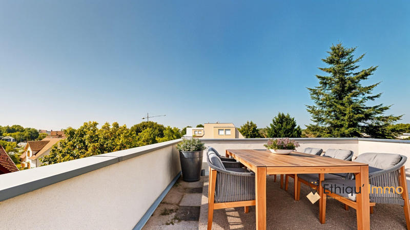 Appartement - 115 m² - 4 pièces