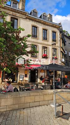 Local commercial - 140 m²