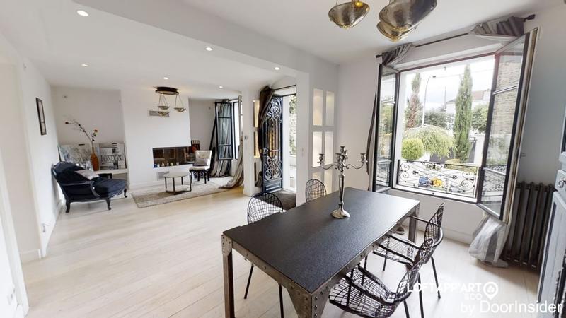 Maison contemporaine - 243 m² - 6 pièces
