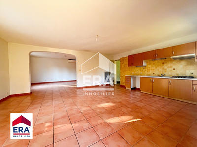 Maison - 104 m² - 4 pièces