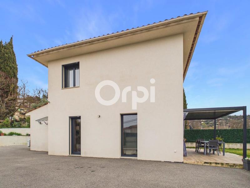 Maison - 93 m² - 3 pièces