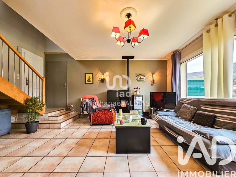 Maison - 87 m² - 5 pièces