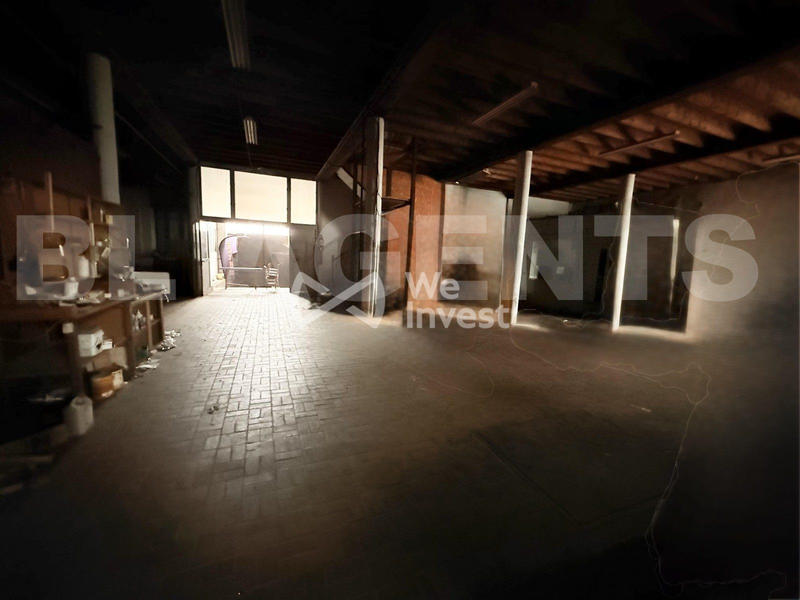 Immeuble - 1 900 m²