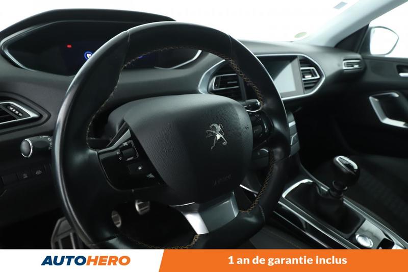 Peugeot 308 1.5 Blue-HDi Roadtrip 130 ch