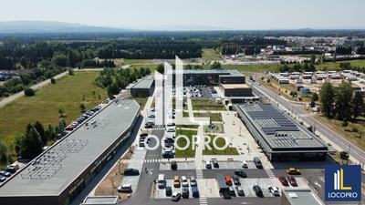 Local commercial - 181 m²