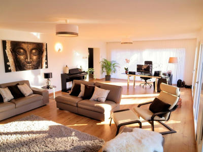 Maison - 180 m² - 5 pièces