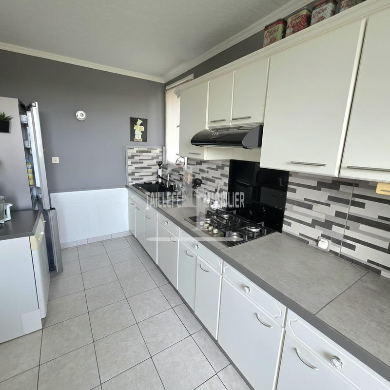 Maison - 152 m² - 6 pièces