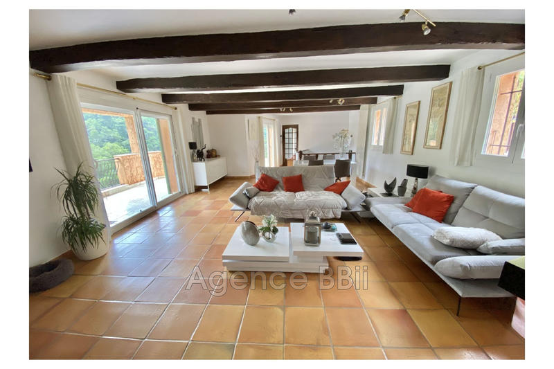 Maison - 194 m² - 4 pièces