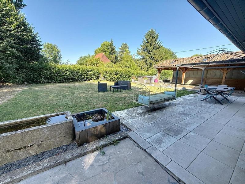 Maison - 179 m² - 6 pièces