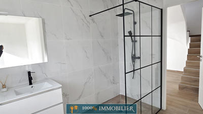 Maison - 105 m² - 6 pièces