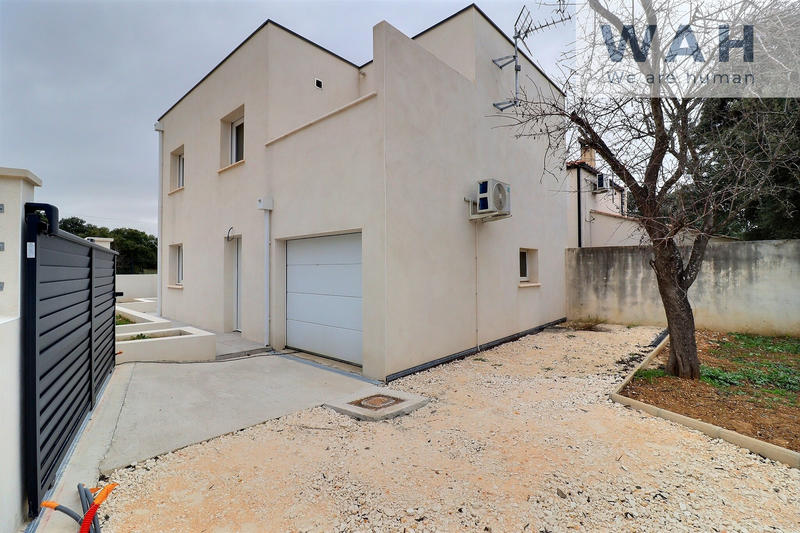 Maison - 85 m² - 4 pièces