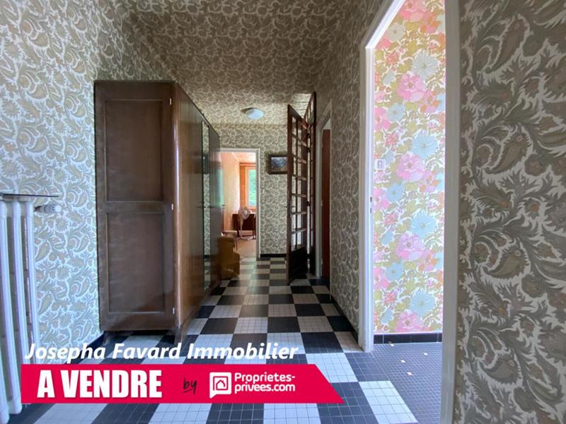 Maison - 131 m² - 7 pièces