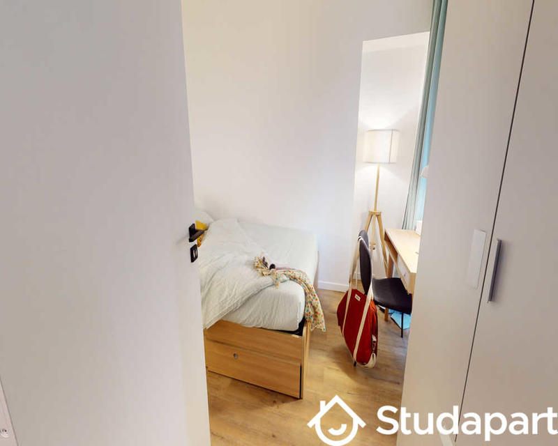 Chambre - 50 m² - 1 pièce