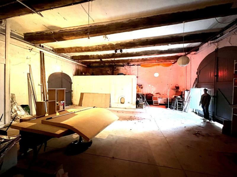 Maison - 279 m² - 9 pièces