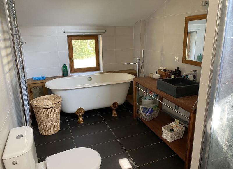 Maison traditionnelle - 174 m² - 7 pièces