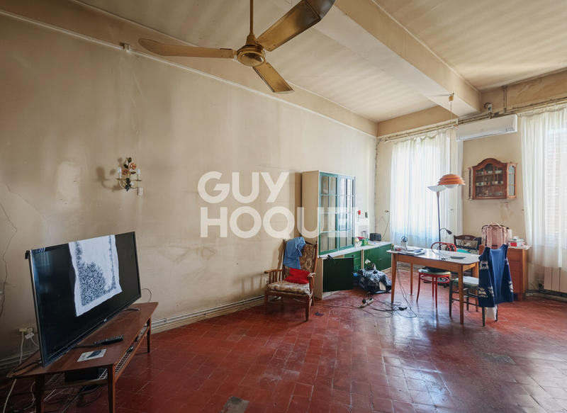 Maison - 300 m² - 14 pièces