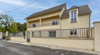 Maison - 156 m² - 6 pièces