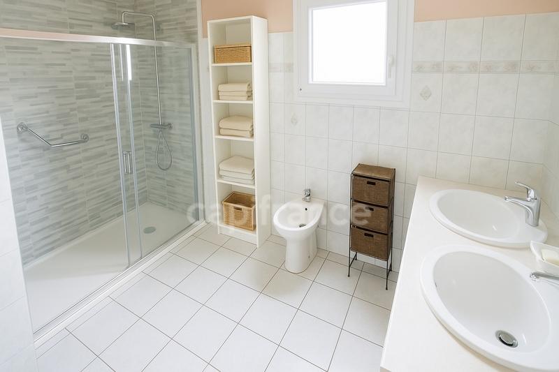 Maison - 156 m² - 6 pièces