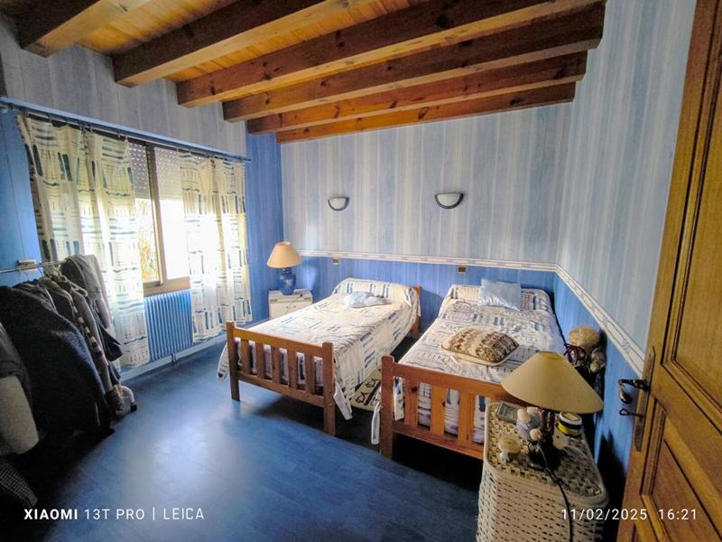 Maison - 185 m² - 5 pièces