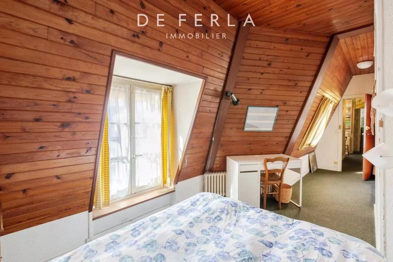 Duplex - 133 m² - 5 pièces