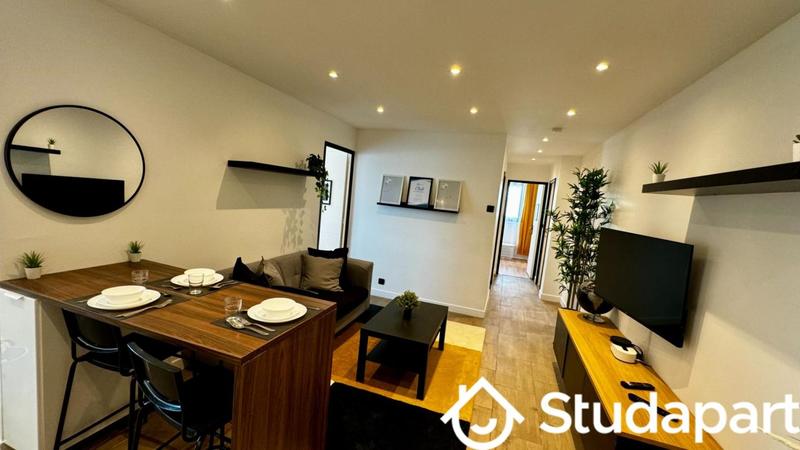 Chambre - 9 m² - 1 pièce