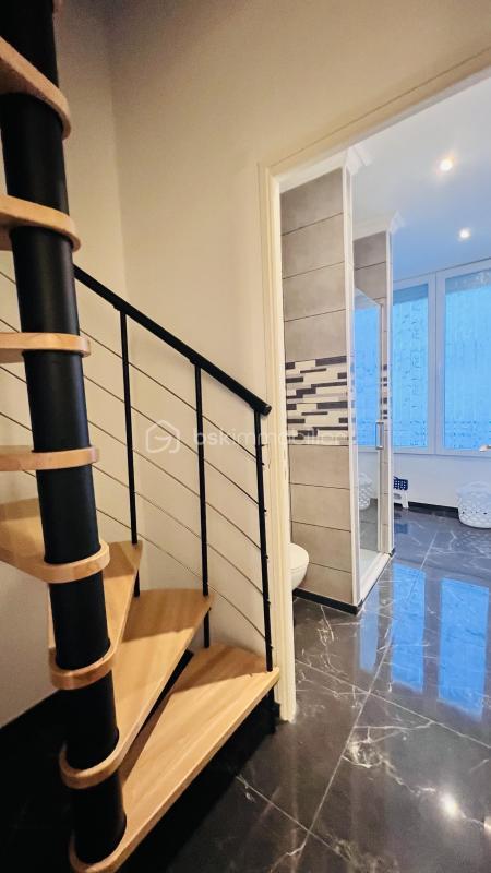 Maison de ville - 86 m² - 5 pièces