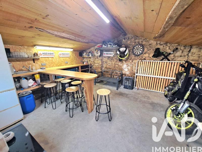 Maison - 101 m² - 4 pièces