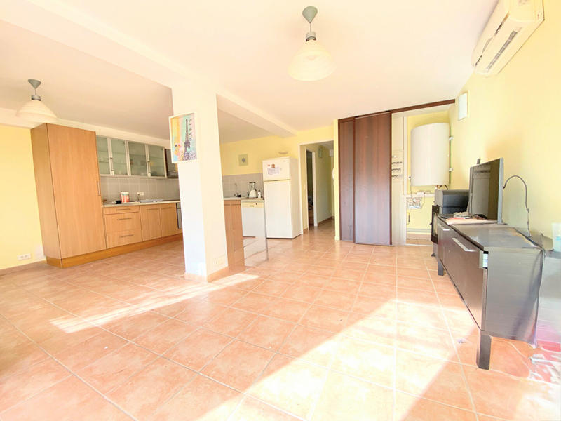 Maison - 194 m² - 8 pièces