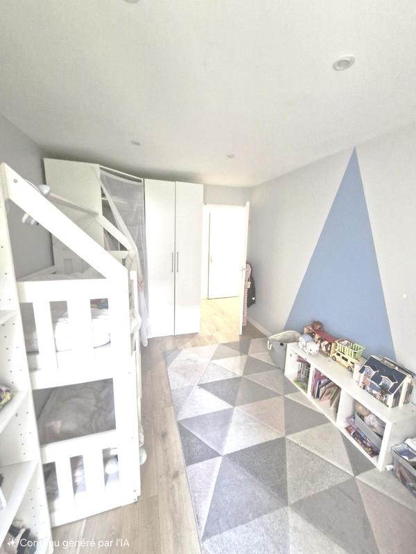 Appartement - 68 m² - 5 pièces