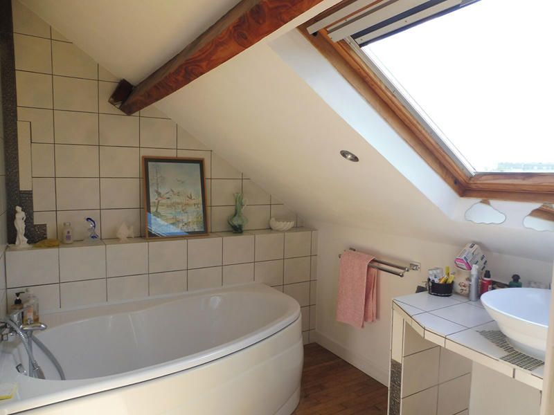 Maison - 154 m² - 8 pièces