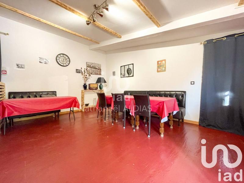 Maison - 731 m² - 15 pièces