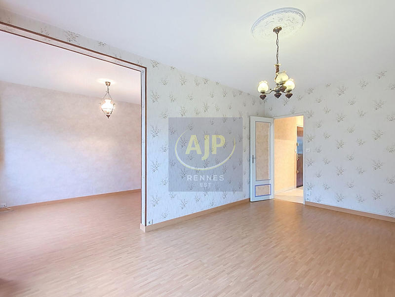 Appartement - 79 m² - 4 pièces