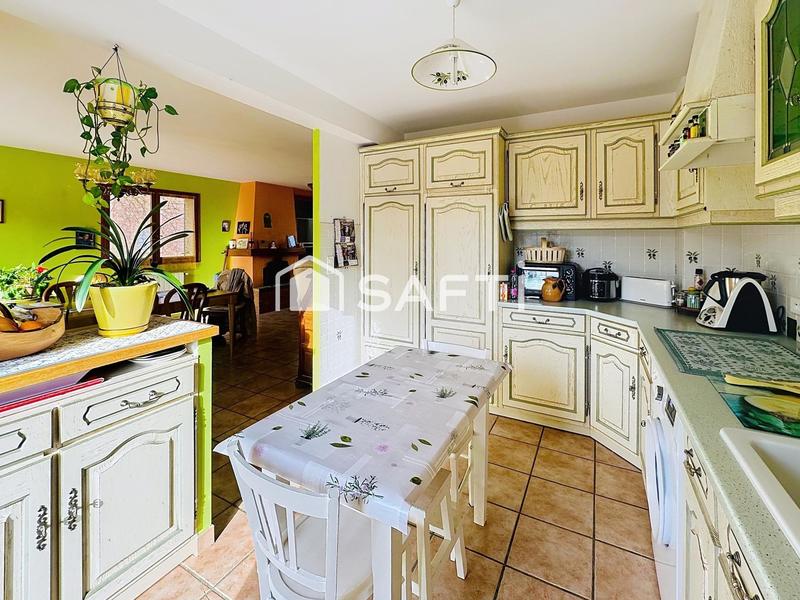 Maison de village - 90 m² - 4 pièces