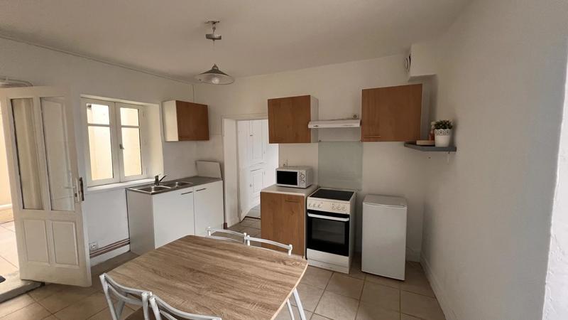 Appartement - 65 m² - 4 pièces