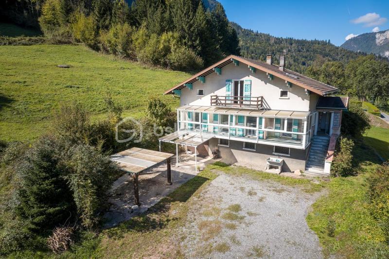 Maison de village - 170 m² - 8 pièces