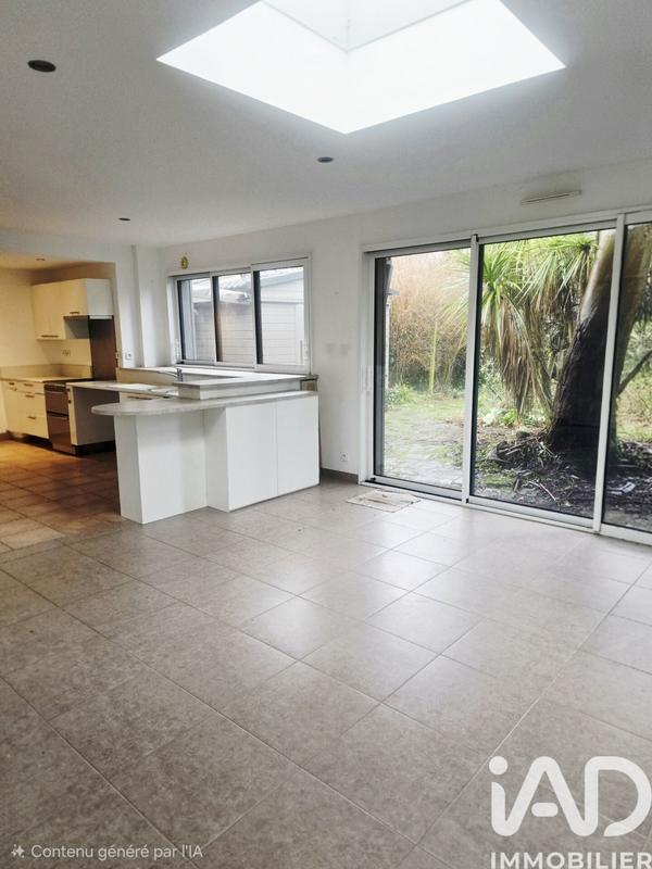 Maison - 94 m² - 4 pièces