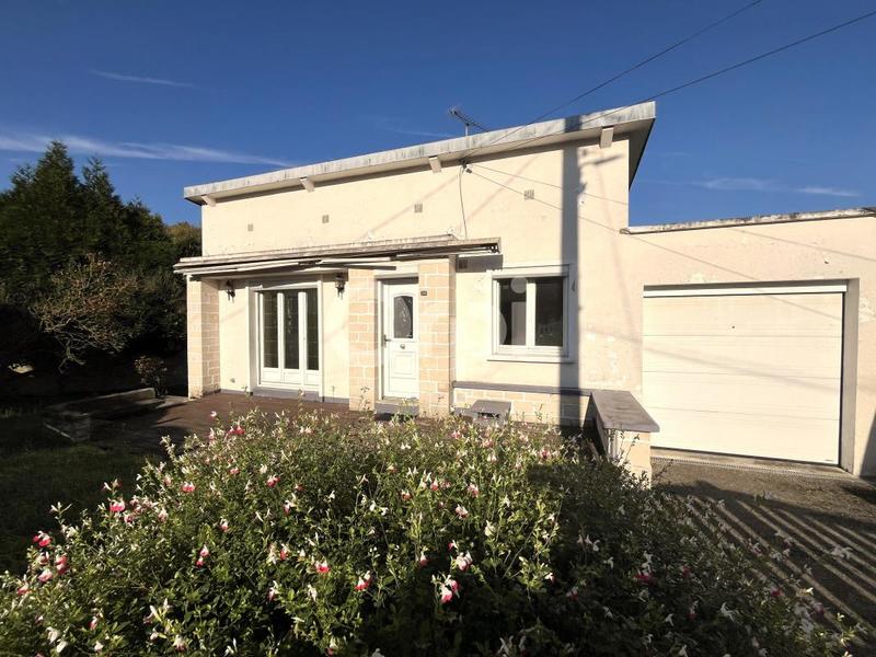 Maison - 140 m² - 6 pièces