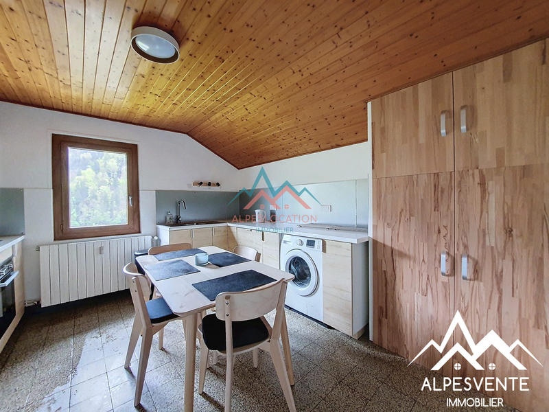 Appartement - 67 m² - 4 pièces