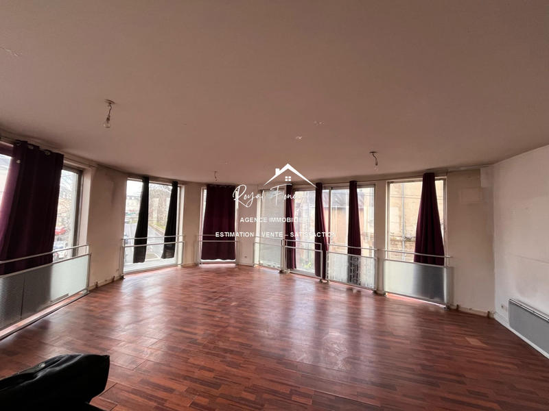 Appartement - 83 m² - 4 pièces