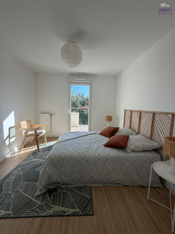 Appartement - 80 m² - 4 pièces