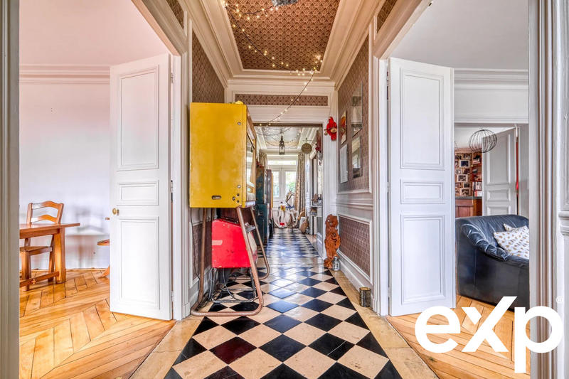 Maison - 500 m² - 14 pièces