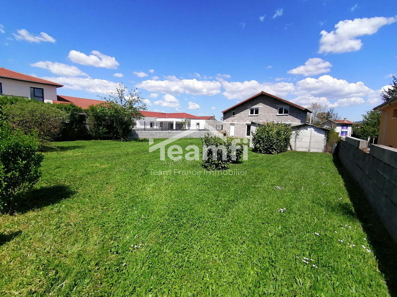 Maison - 210 m² - 5 pièces