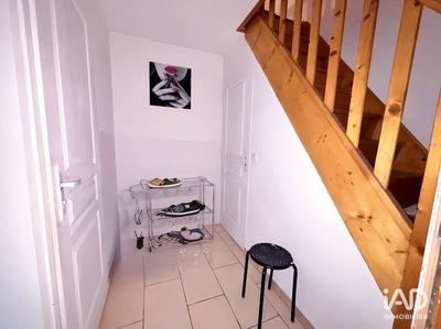 Appartement - 100 m² - 2 pièces