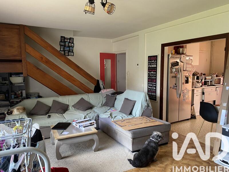 Maison - 90 m² - 5 pièces