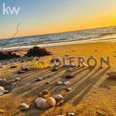 Maison - 300 m² - 8 pièces