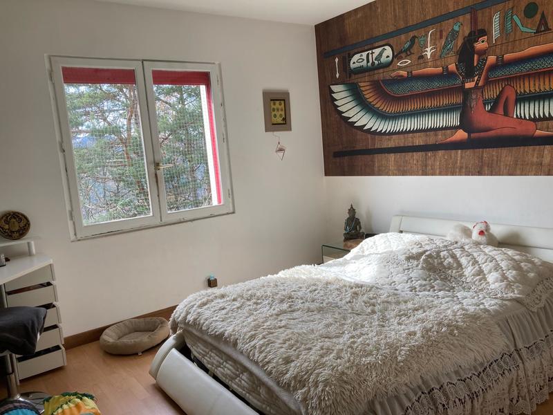 Propriété - 81 m² - 6 pièces