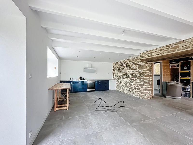 Maison - 184 m² - 6 pièces