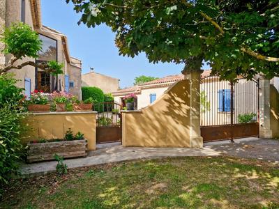 Propriété - 390 m² - 14 pièces