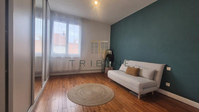 Appartement - 81 m² - 3 pièces