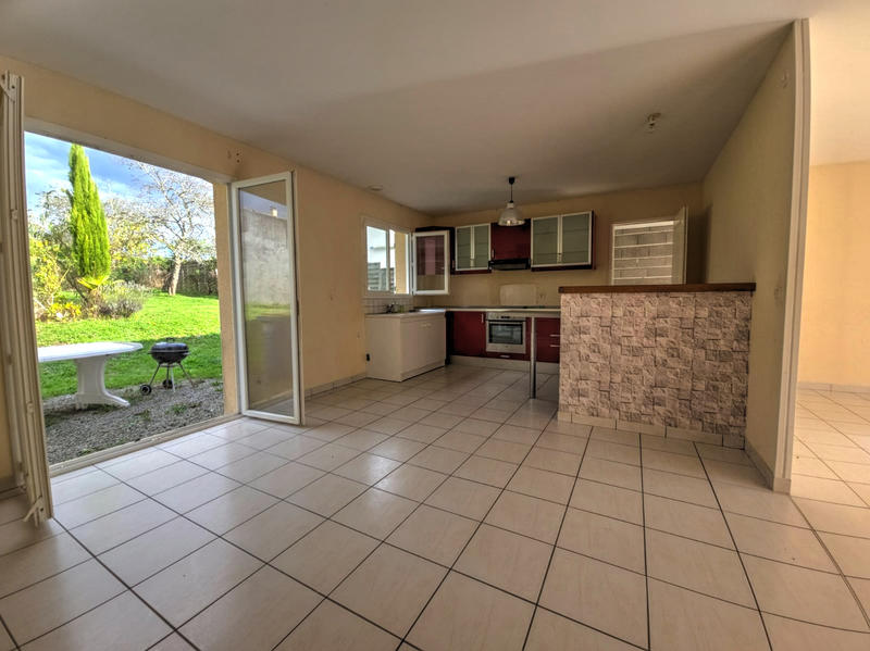 Maison - 90 m² - 4 pièces